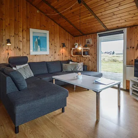 Awesome In Fano With Kitchen Holiday home *